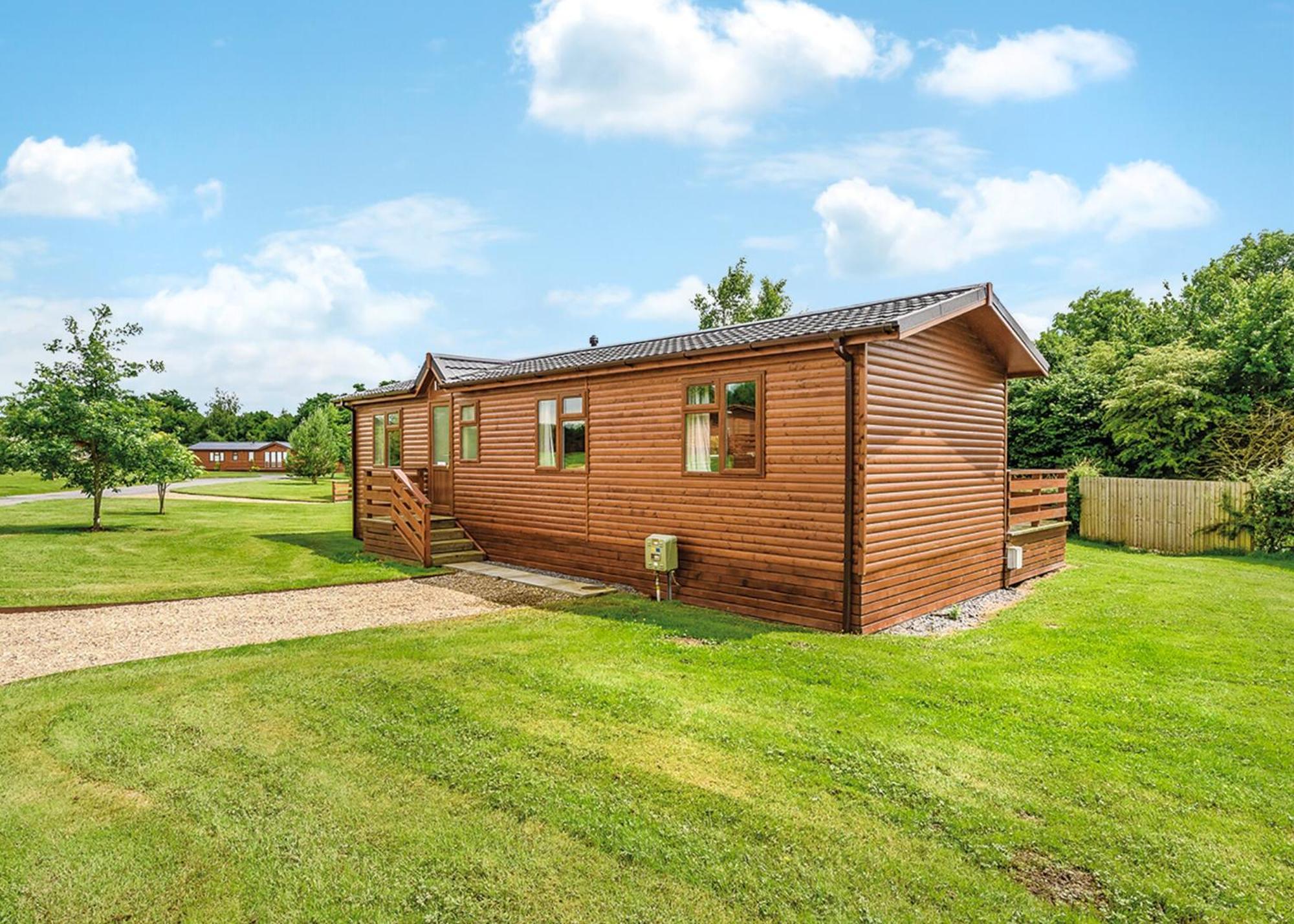 Hotel Beaconsfield Park Hadnall Exterior foto